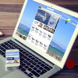 UE adverte Facebook, Google e Twitter para que cumpram direito do consumidor